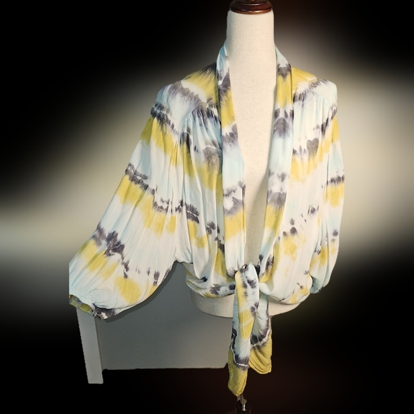 Young Fabulouse and Broke Super Soft and Light Tie-Dye Women's Summer Tie Top Md - Picture 2 of 10